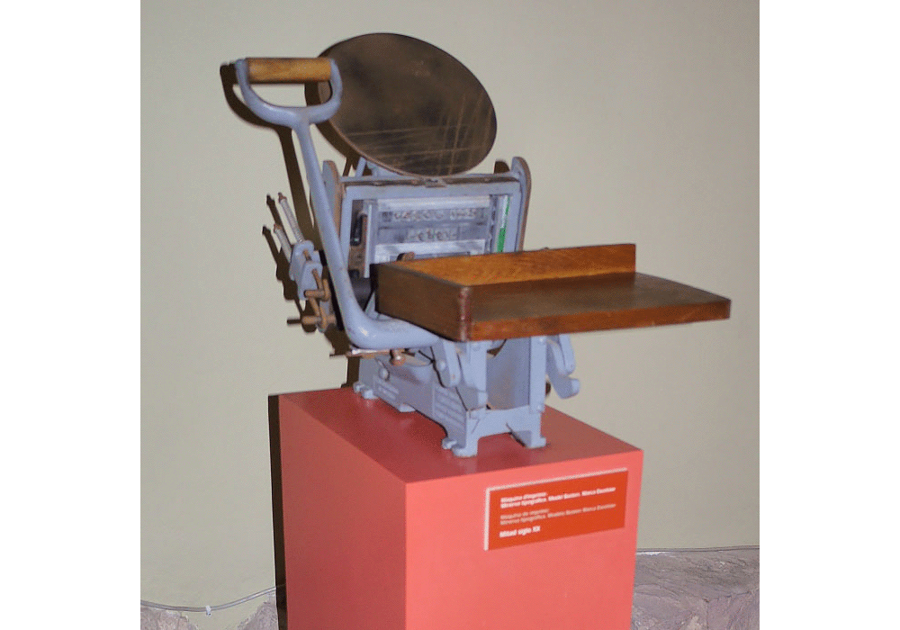 Minerva Tipográfica. Modelo Boston Excelsior. Mitad s. XX