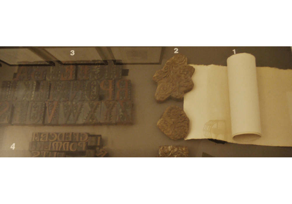 Tipos de madera, tipos de aleación, xilografías y papel de tina